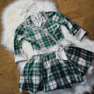 Weissman Green and White Plaid Dance Costume with Bow